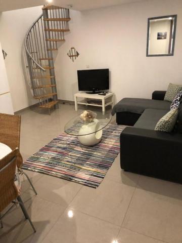 Appartements en duplex avec cave- Cotignac