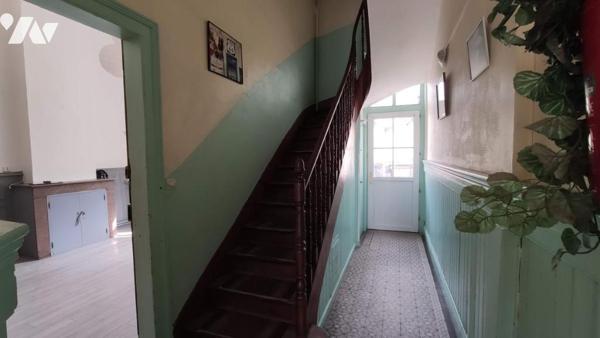 IMMEUBLE DE RAPPORT AVEC 3 APPARTEMENTS