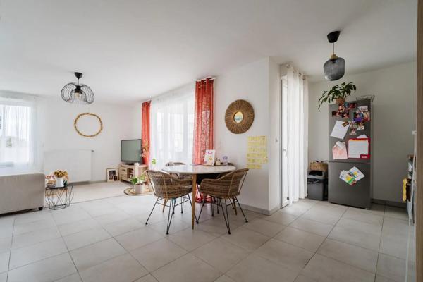 Appartement à vendre 3 pièces 66.09m²