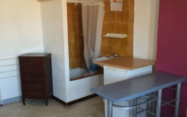 Immeuble à vendre    8 pièces •  Pézenas