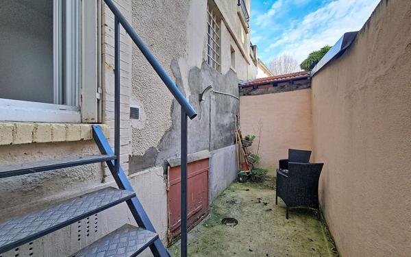 Appartement à louer    2 pièces •  Suresnes