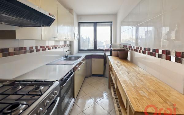 Appartement à vendre    3 pièces • 56 m2 Saint-Denis