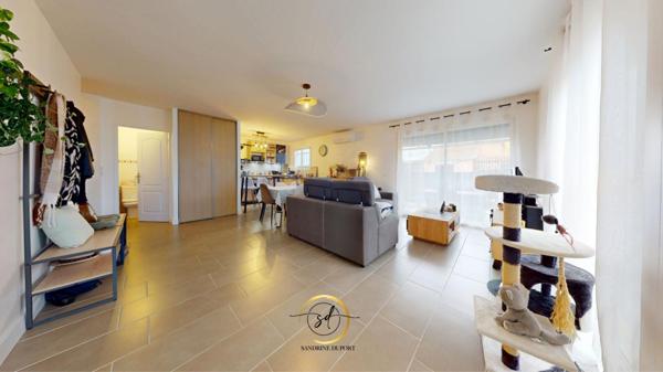 Maison 3 faces 5pièce(s) 106 m2, jardin, garage, place de parking