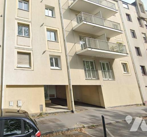 A vendre NANTES - CHAMP DE MARS - Place de parking 