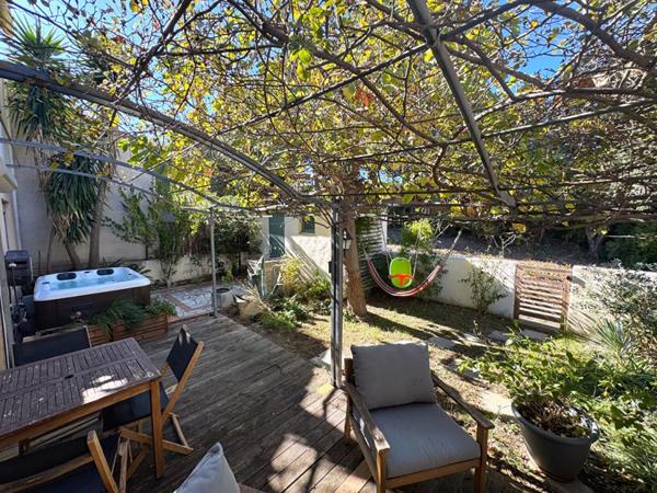 Perpignan, Saint martin, maison de 90M2 Carrez et 105M2 utile toute rénovée