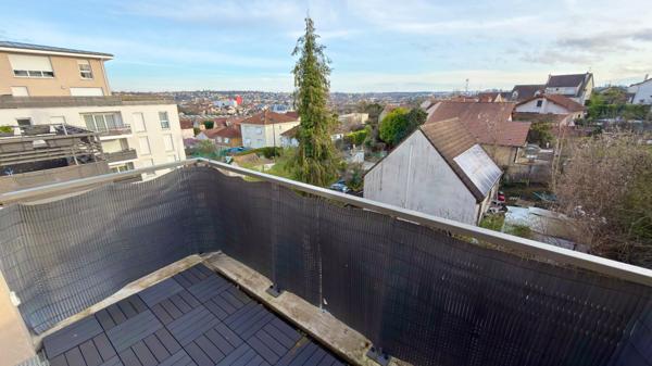 Appartement Corbeil Essonnes 2 pièce(s) 41.3 m2
