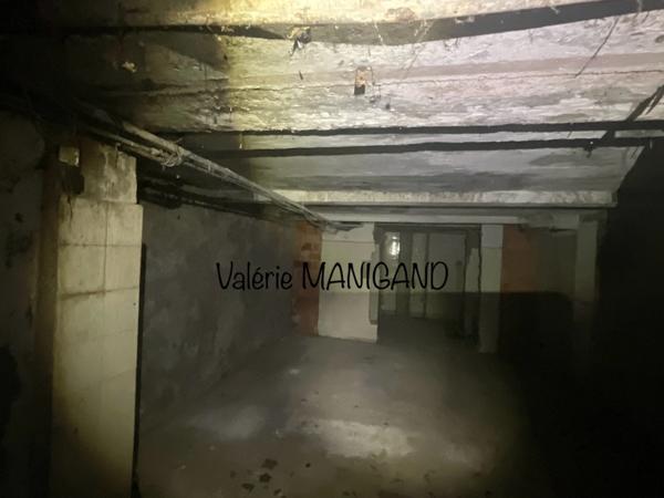 Local/bureau à vendre VICHY (03)