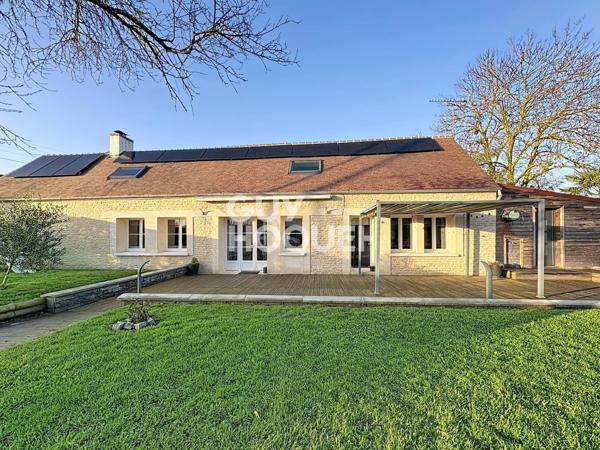 MAISON À VENDRE DE 5 PIÈCES DE 145,00 M²