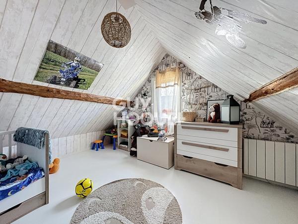 MAISON À VENDRE DE 5 PIÈCES DE 145,00 M²