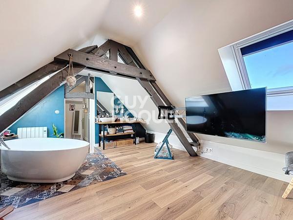 MAISON À VENDRE DE 5 PIÈCES DE 145,00 M²