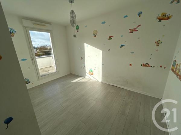 Appartement à vendre  4 pièces - 74,49 m2 CHOISY LE ROI - 94
