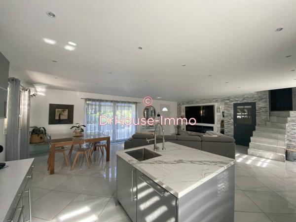 Maison à vendre 8 pièces de 226 m²