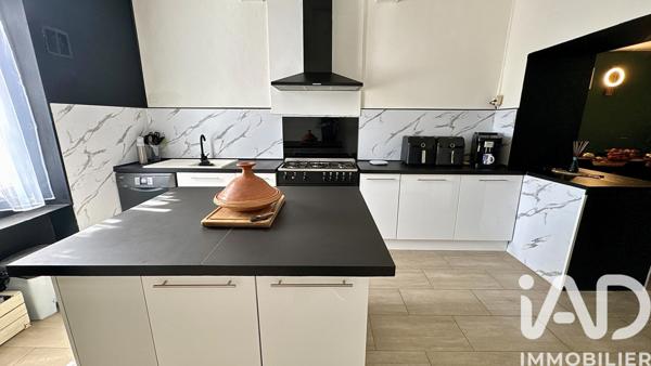 Maison à vendre 13 pièces 313 m² Sainte-Cécile-les-Vignes