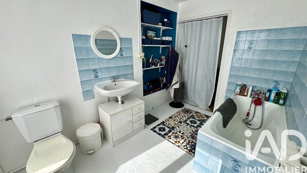 Maison à vendre 13 pièces 313 m² Sainte-Cécile-les-Vignes