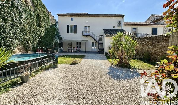 Maison à vendre 13 pièces 313 m² Sainte-Cécile-les-Vignes
