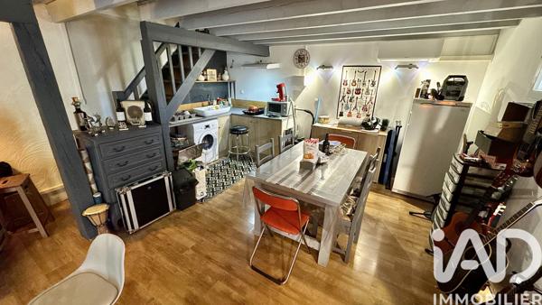 Maison à vendre 13 pièces 313 m² Sainte-Cécile-les-Vignes