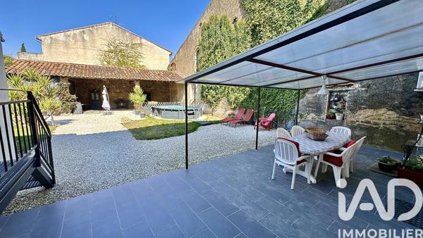 Maison à vendre 13 pièces 313 m² Sainte-Cécile-les-Vignes