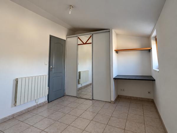 Maison
         6 pièces
        - 120 m² 221 000 € *