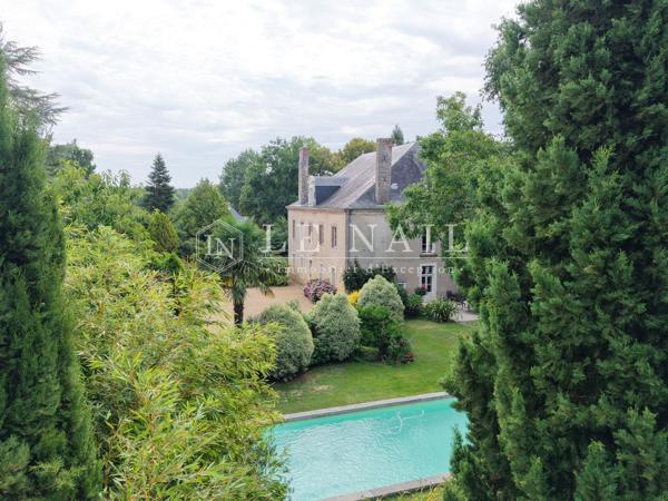 Ravissante gentilhommière XVIème et XVIIIème dans un magnifique parc sur 23 ha