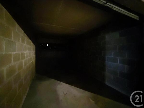 Parking à vendre  16 m 2   TROYES  - 10