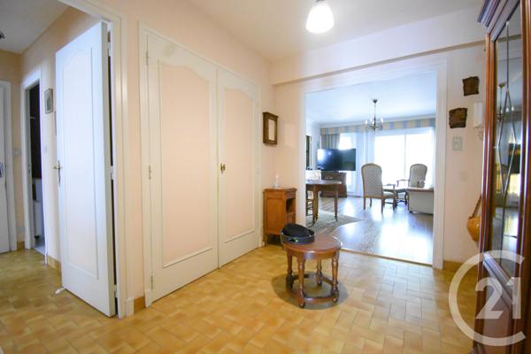 Appartement à vendre  4 pièces - 97,88 m2 VICHY - 03