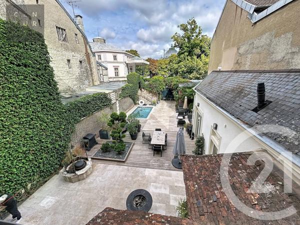 Maison à vendre  7 pièces - 300 m 2   TROYES  - 10