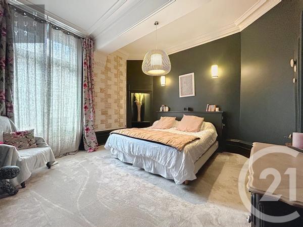 Maison à vendre  7 pièces - 300 m 2   TROYES  - 10