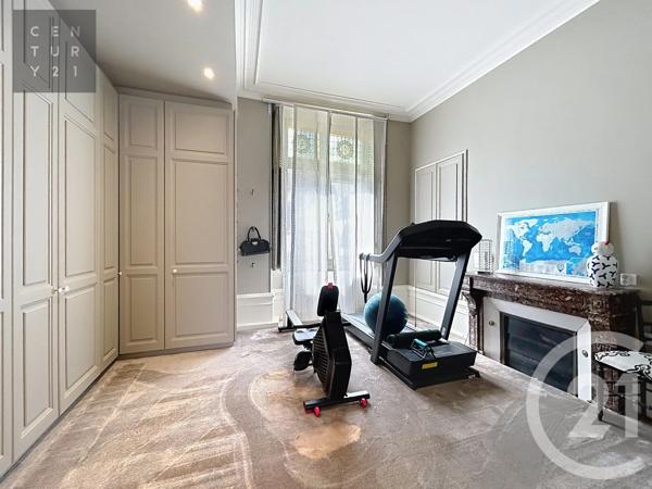 Maison à vendre  7 pièces - 300 m 2   TROYES  - 10