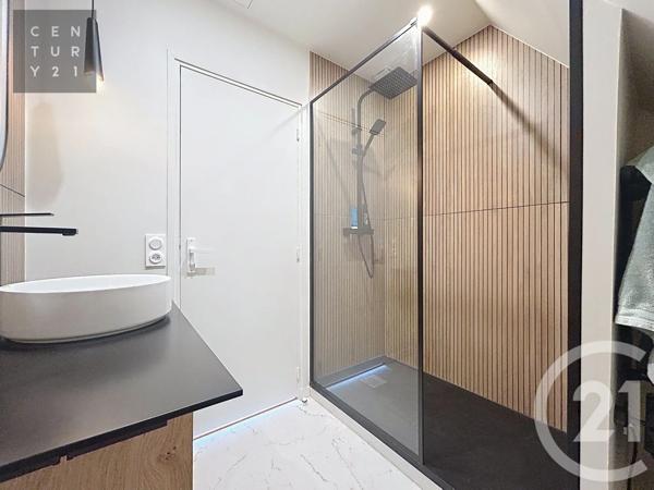Maison à vendre  7 pièces - 300 m 2   TROYES  - 10