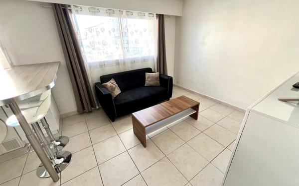 Appartement à vendre    2 pièces • 32 m2 Le Cannet