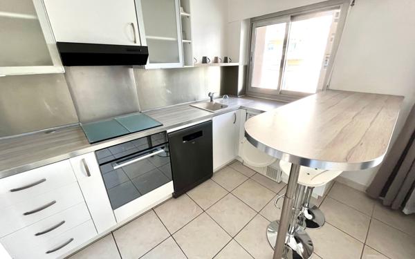 Appartement à vendre    2 pièces • 32 m2 Le Cannet