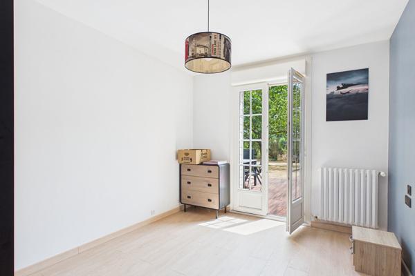 Maison 8 pièces 193.1 m2