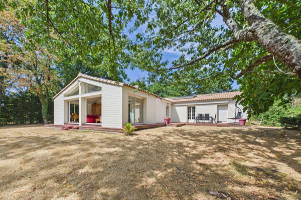Maison 8 pièces 193.1 m2