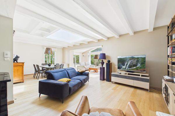 Maison 8 pièces 193.1 m2
