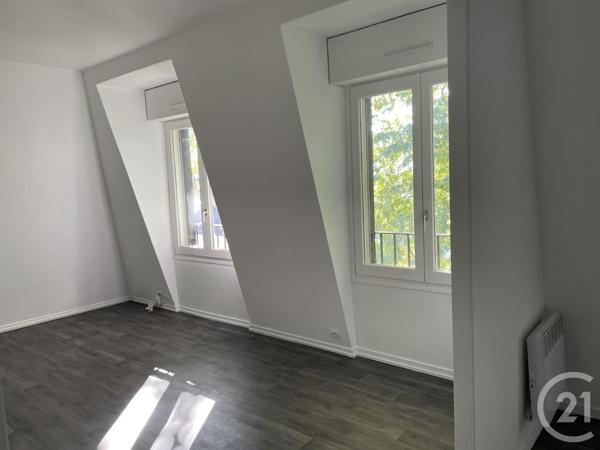 Appartement à vendre  2 pièces - 40,35 m2 FONTAINEBLEAU - 77