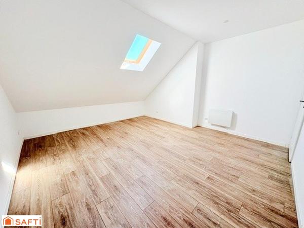 VALENCIENNES – Secteur Nungesser / Maison 3 chambres entièrement rénovée – Aucun travaux à prévoir