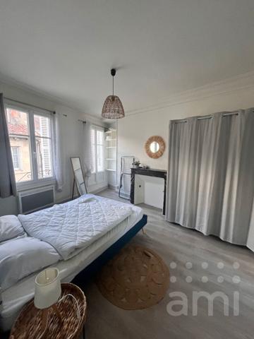 TYPE II MEUBLE - CENTRE VILLE
