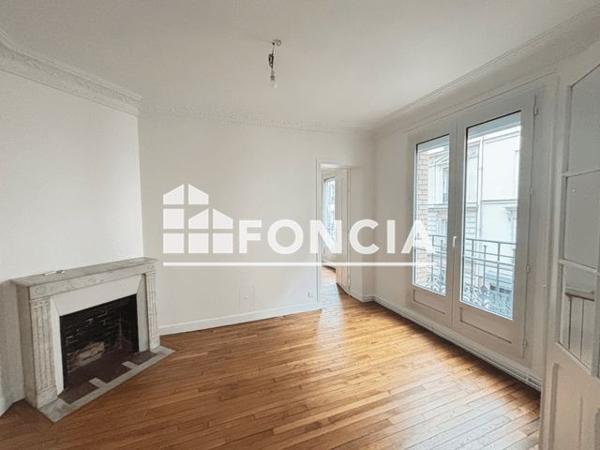 Location Appartement 4 pièces 74.2 m² - Paris 75018