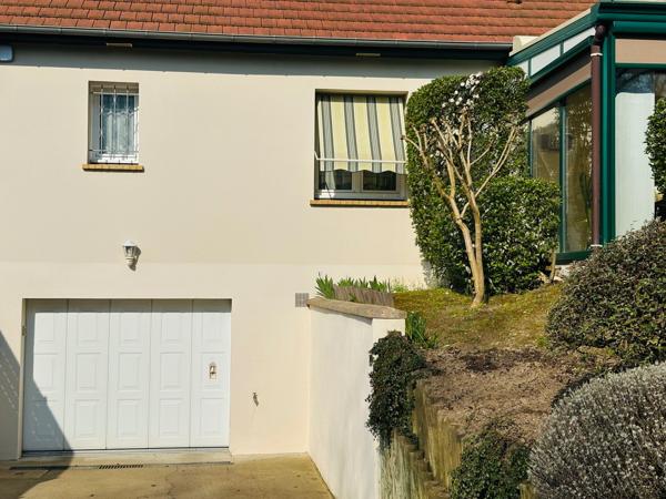 Joli pavillon sur sous sol