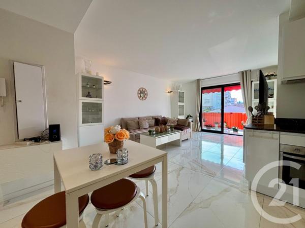 Appartement F4 à vendre  4 pièces - 70,56 m2 LE CANNET - 06