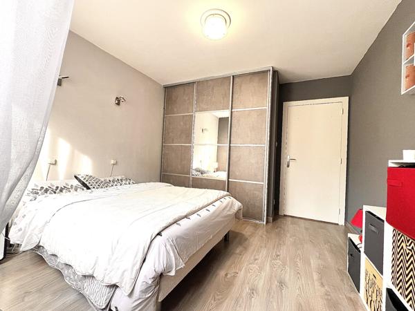 Magnifique appartement de 81 m2 idéalement situé en fond d'impasse - centre ville de BELFORT