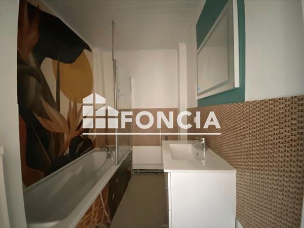 Location Appartement 3 pièces 60 m² - 50 RUE BAUDELAIRE Valence 26000