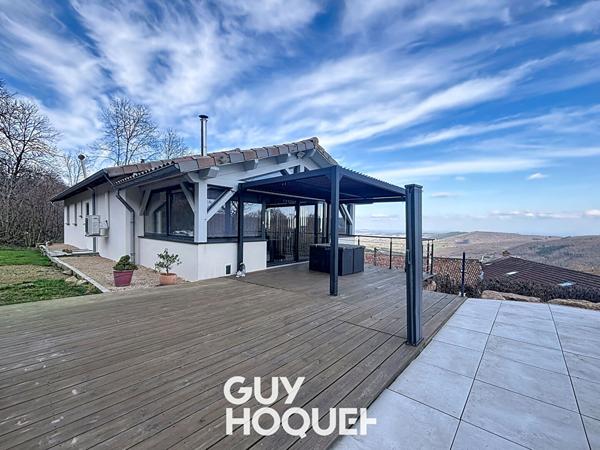 Maison avec piscine, dépendances et vue imprenable - 69840 CENVES