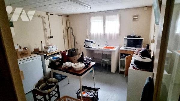 Pavillon de plain-pied avec sous-sol complet