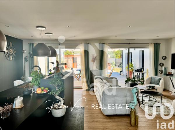 Maison à vendre 6 pièces 168 m² Saint-Aubin-de-Médoc