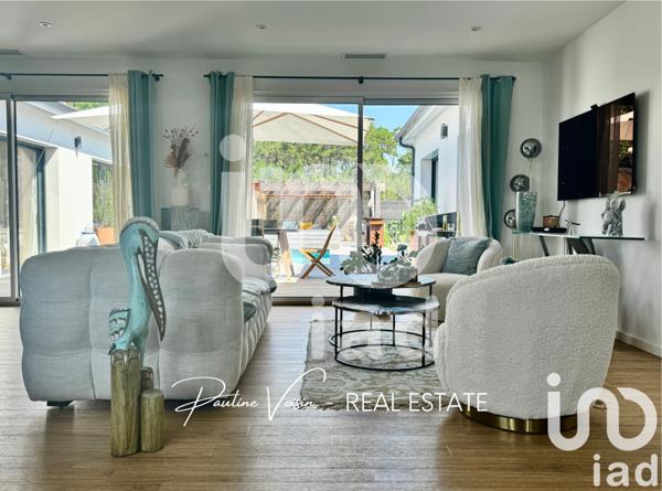 Maison à vendre 6 pièces 168 m² Saint-Aubin-de-Médoc