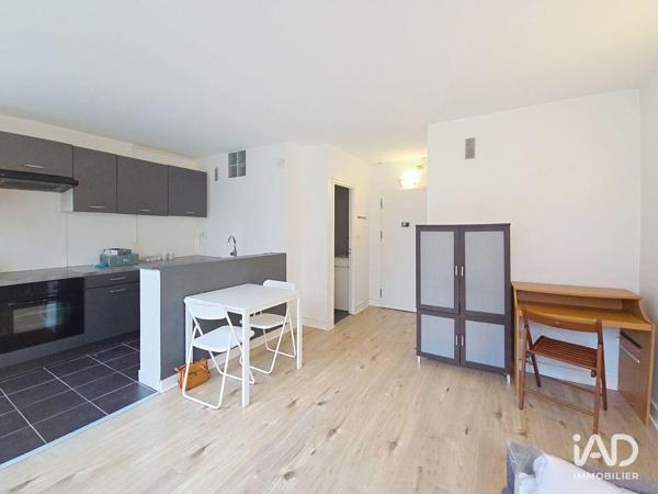 Location studio 26 m² Meudon