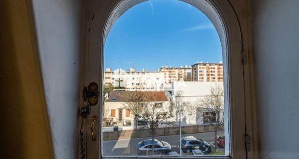 À vendre Appartement 6 pièces 145.76 m² - Nanterre 92000