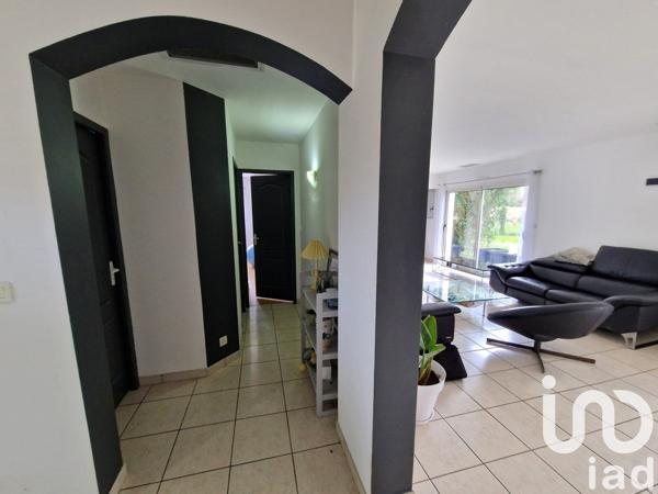 Maison 5 pièces de 146 m² à Idron (64320)