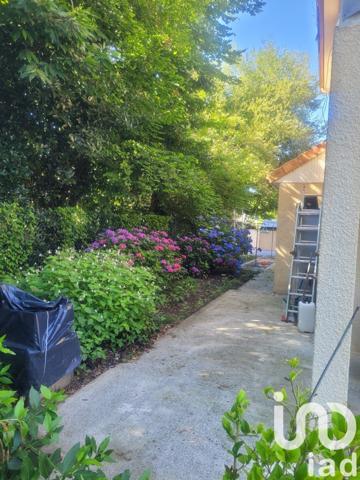 Maison 5 pièces de 146 m² à Idron (64320)